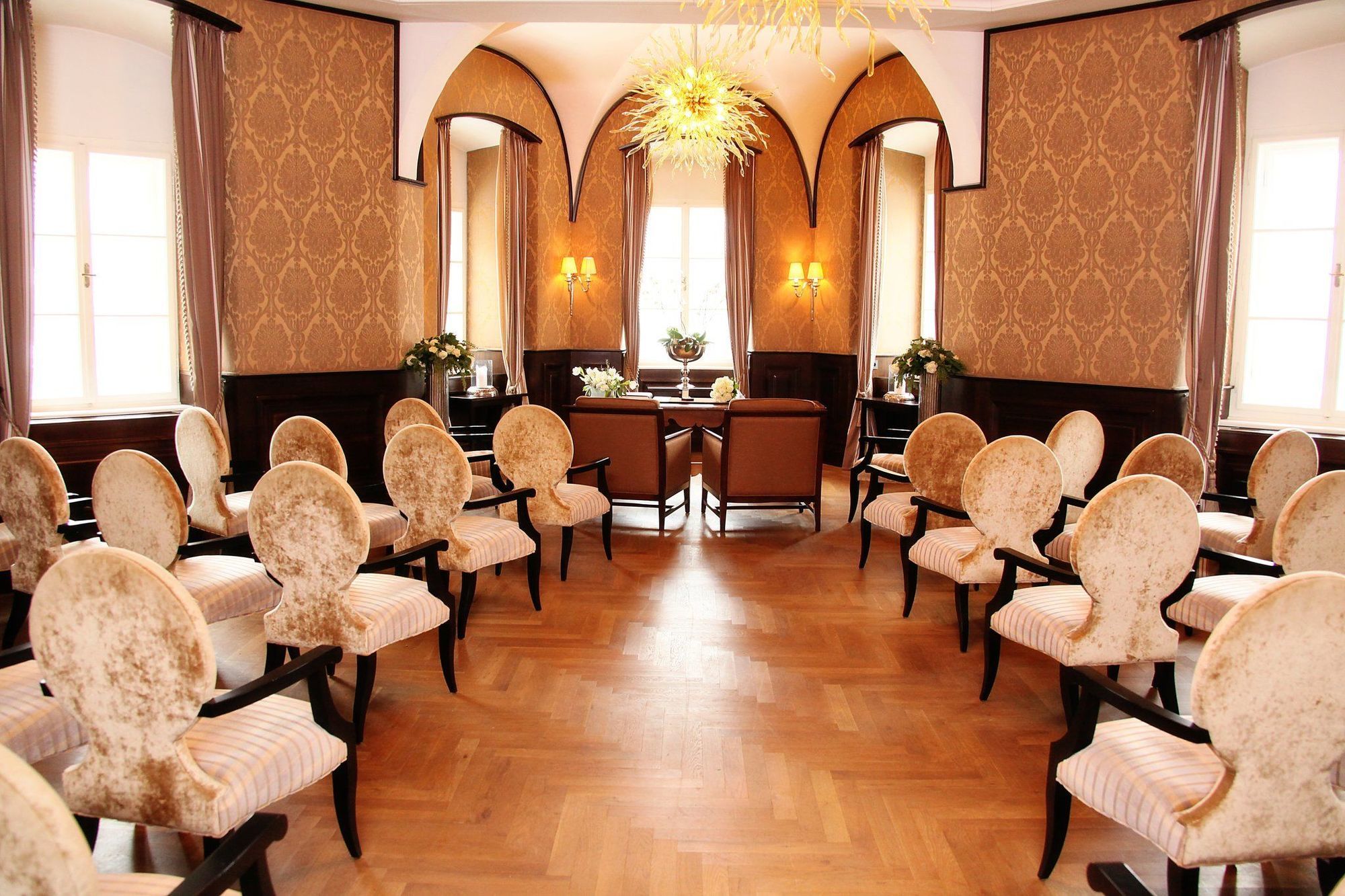 Falkensteiner Schlosshotel Velden - The Leading Hotels Of The World Velden am Wörthersee Negócio foto